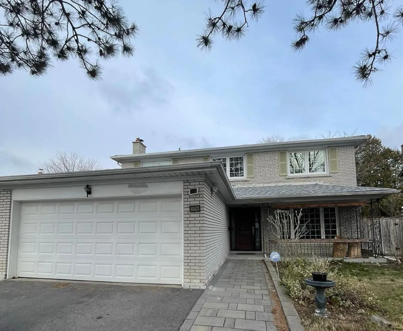 Vihome-768-Beautiful House Near Bayview And Cummer Toronto